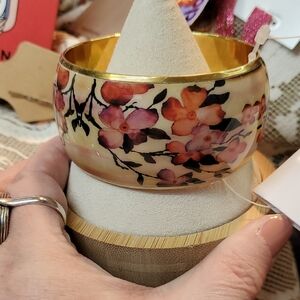 Sakura Blossom Inspired Japanese Floral Bangle Bracelet NWT